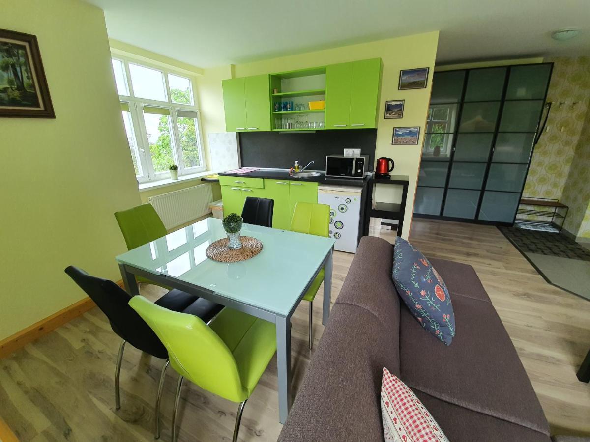 Apartman Helenka Stara Morava Татранска Ломница Экстерьер фото