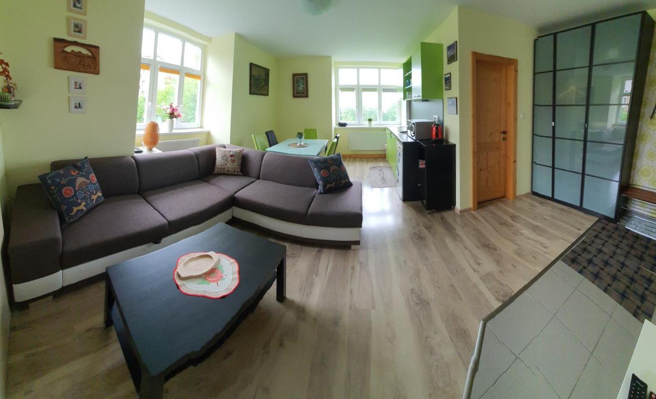 Apartman Helenka Stara Morava Татранска Ломница Экстерьер фото