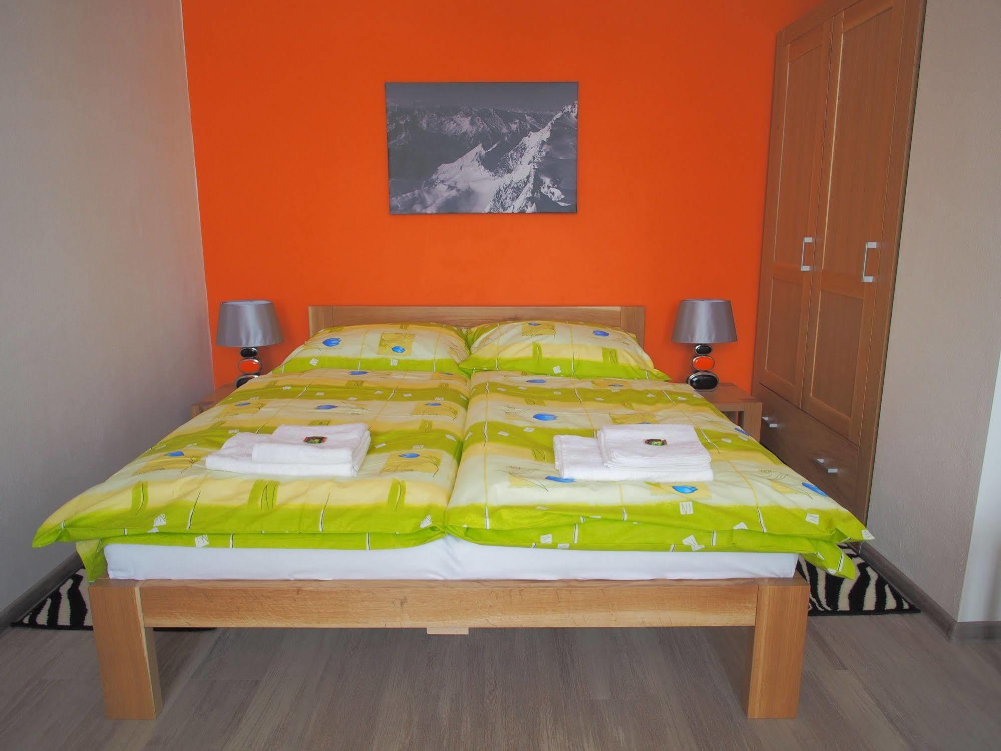 Apartman Helenka Stara Morava Татранска Ломница Экстерьер фото